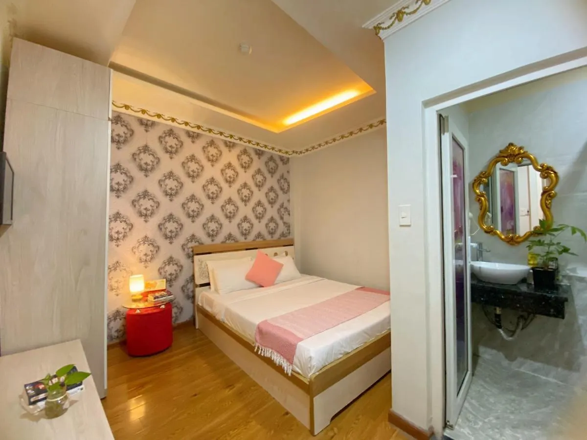 Crowne Bui Vien Hotel ホーチミン市 2*,