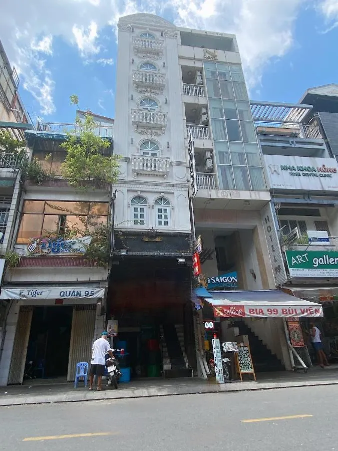Crowne Bui Vien Hotel ホーチミン市