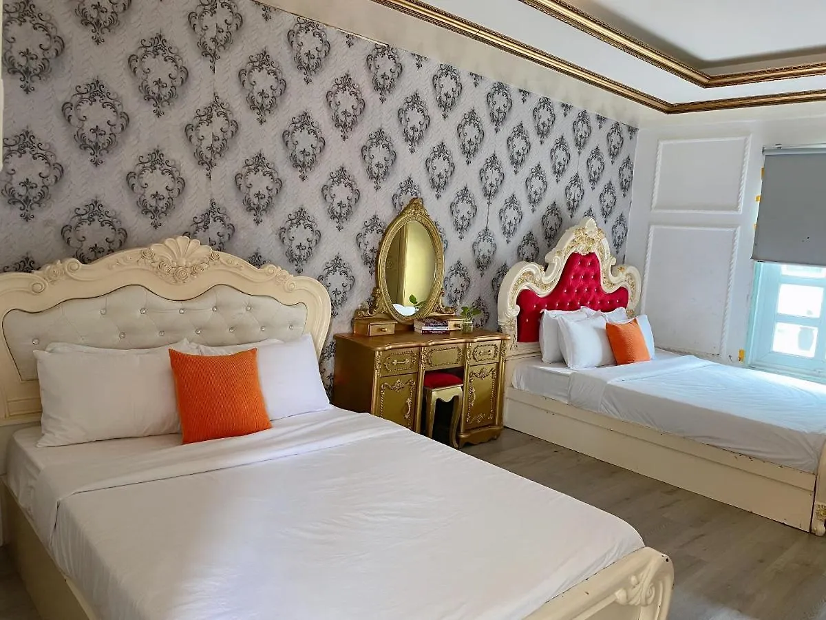 Crowne Bui Vien Hotel ホーチミン市